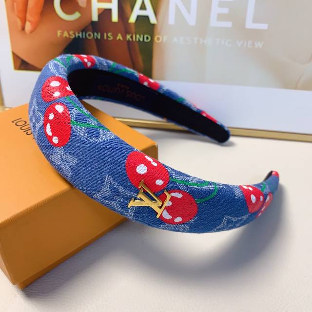 Lv Louis Vuitton Donkey Brand Headband Denim Cherry Cherry Titanium Steel Logo L