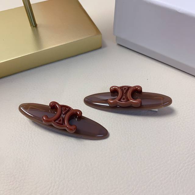 Celine Celine Arc de Triomphe Hairpin Acetate Press Clip Side Clip Everyday Exqu