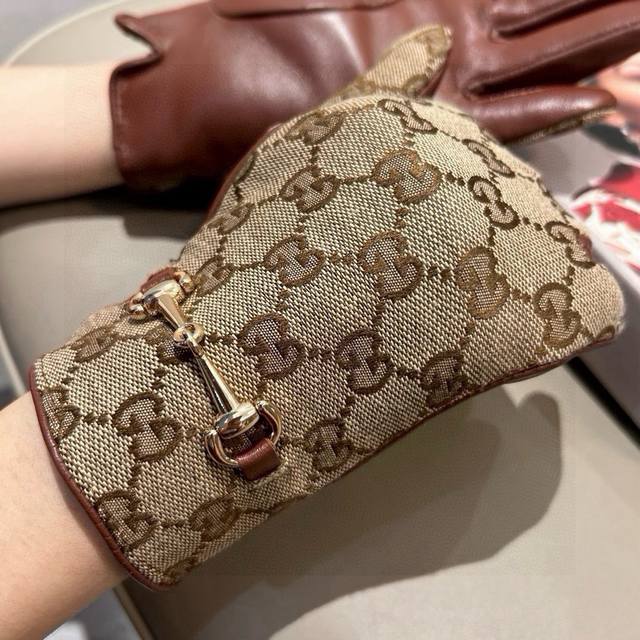 2025 New Exclusive First Launch Touchscreen Gloves Gucci's New High-End Sheepski