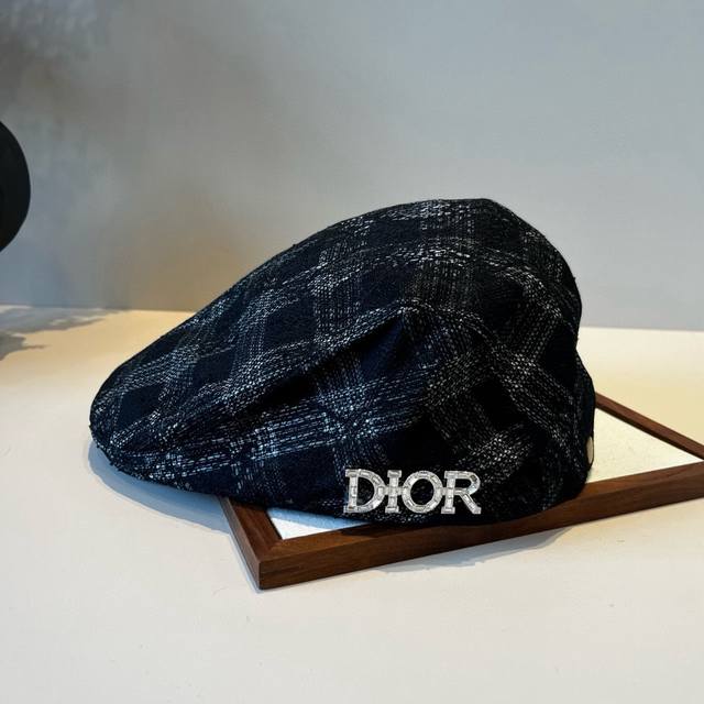 Dior new style duckbill forward cap, head circumference 58cm DDD