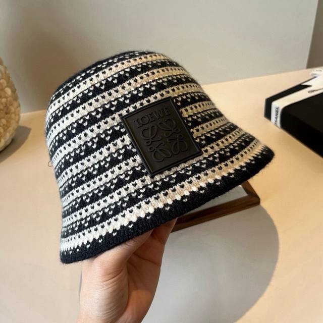Loewe's new bucket hat, head circumference 57cm DDD