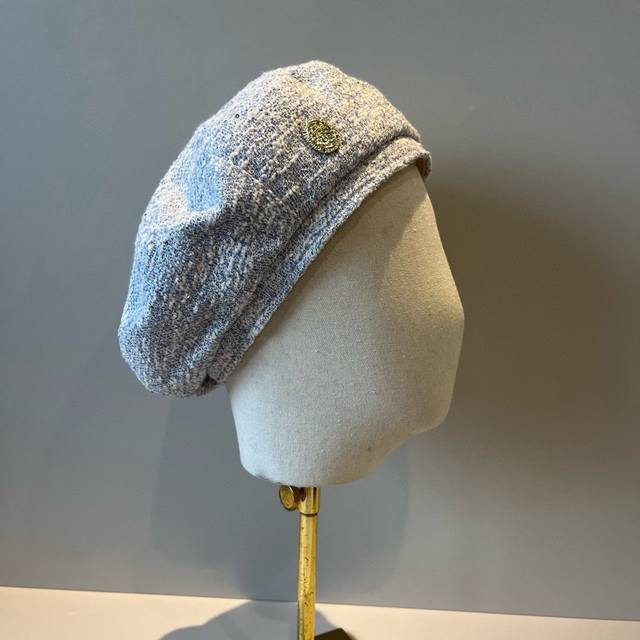 Chanel new duck beret, head circumference 57cm DDD