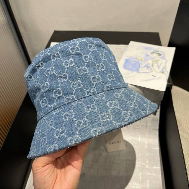 Gucci new denim bucket hat DDD
