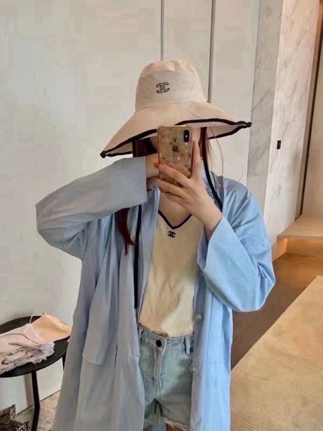 Chanel Chanel large brim bucket hat, canvas hat, simple internet celebrity style