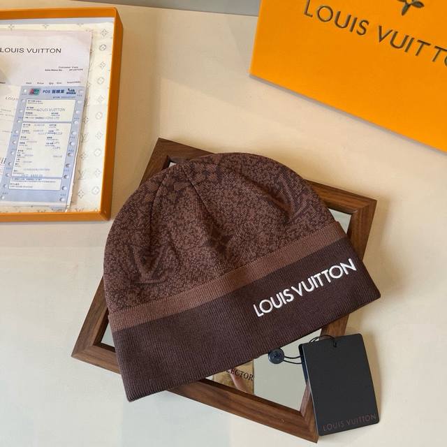 Lv Louis Vuitton counter goods, knitted wool hat, unisex style genuine mold DDD