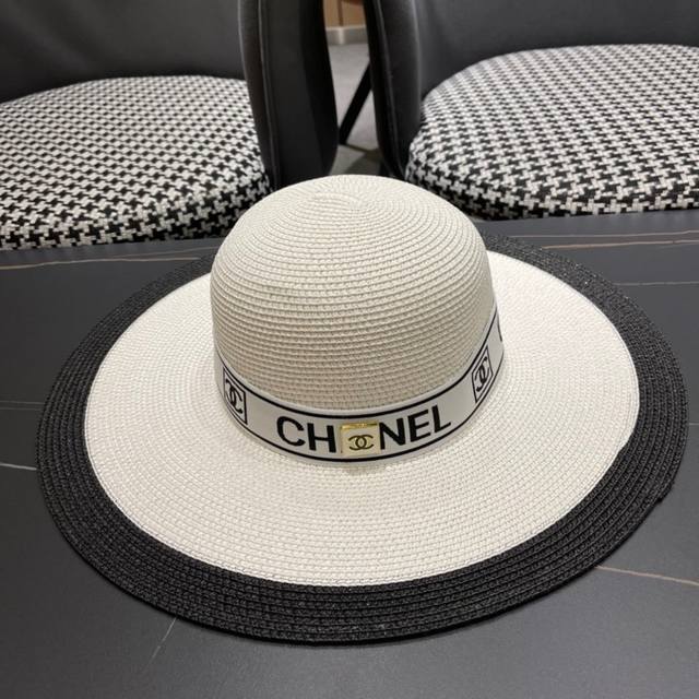 Chanel Chanel 2025 new straw hat beach style, simple and generous, the new hat s