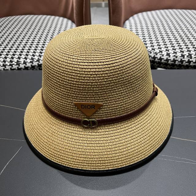Dior Dior 2025 new bucket straw hat basin hat beach style, simple and generous,