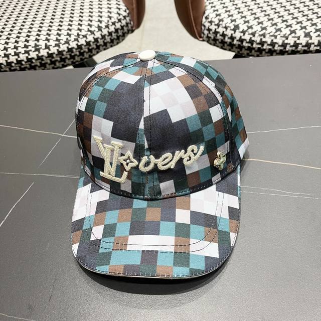 Lv Louis Vuitton 2025 new original baseball cap, 1:1 custom mold opening at the