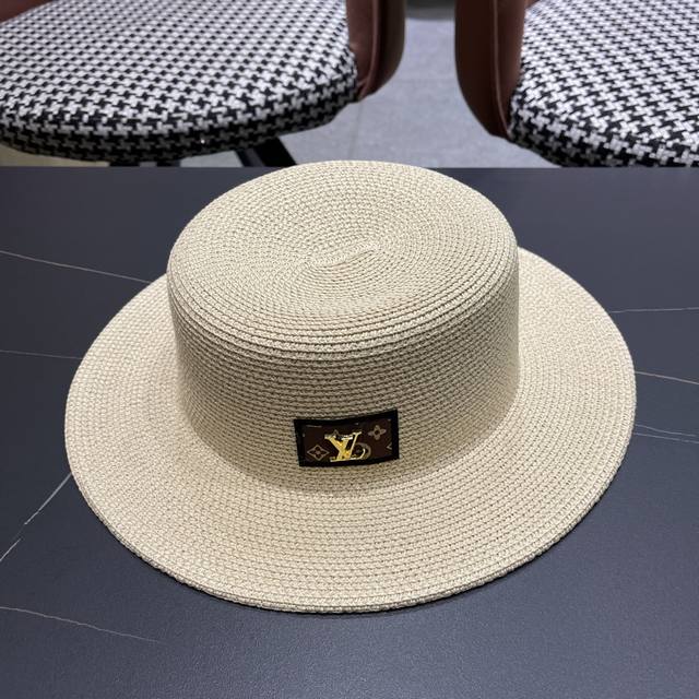 Lv Louis Vuitton 2025 new beach sun hat, straw hat, travel essential, super easy