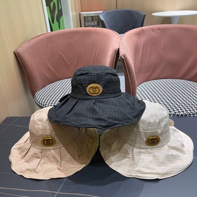 Gucci 2025 new women's simple and stylish basin hat with contrasting color lace