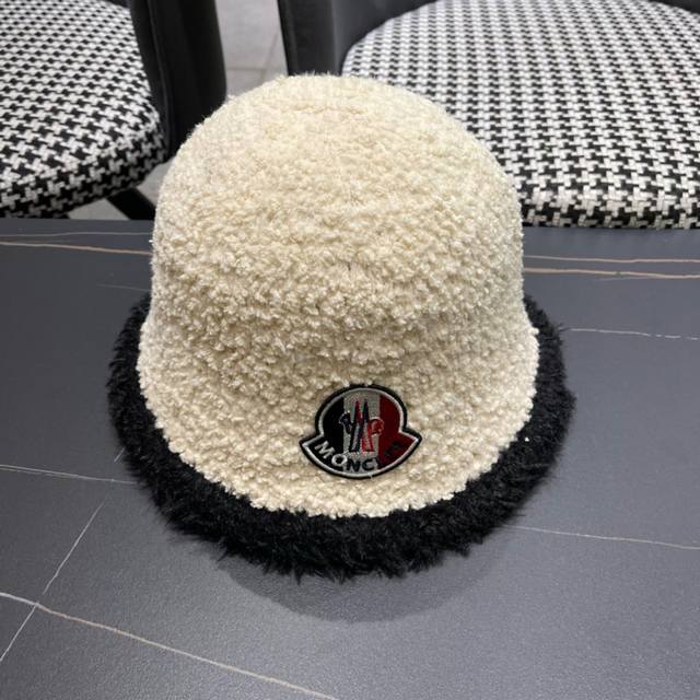 Moncler Mengkou autumn and winter plush bucket hat women's versatile lambskin te