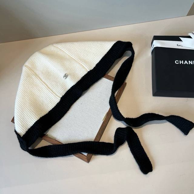 Chanel Chanel Grandma's new ski earmuffs, knitted hats, official style DDD