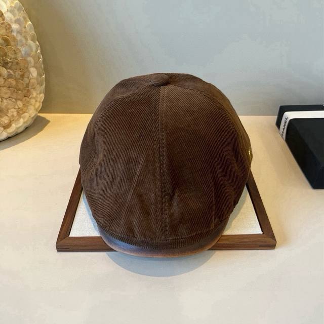 Gucci new duckbill forward cap, corduroy fabric, head circumference 57cm DDD