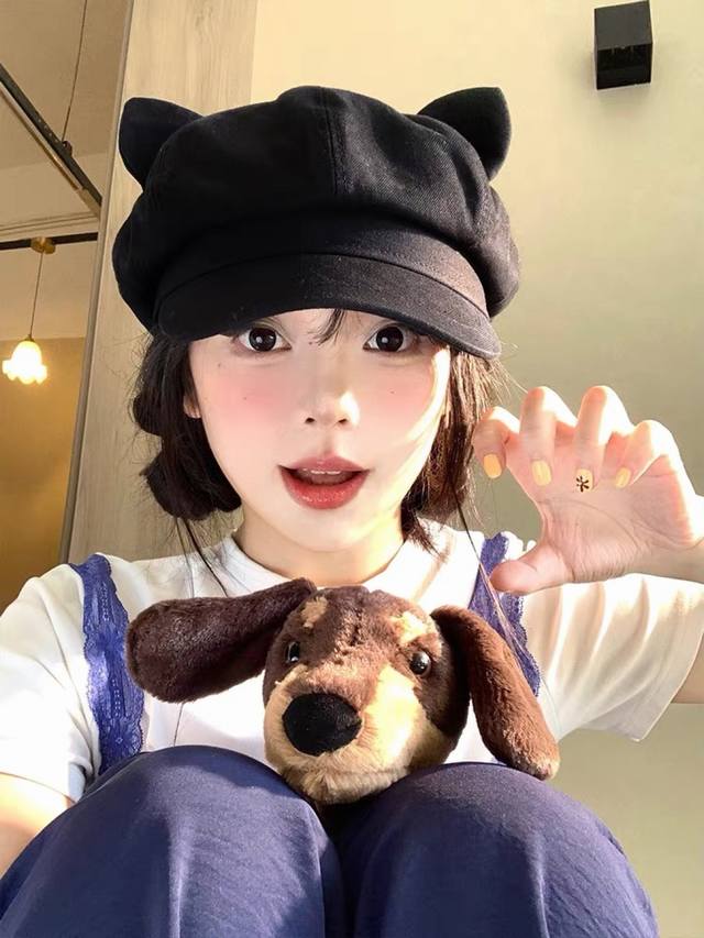 Dior cute cat ear beret female Japanese style versatile face small eight corner