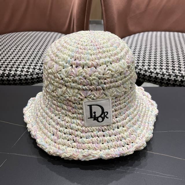 Dior 2025 new small fresh color straw fisherman hat female summer beach vacatio