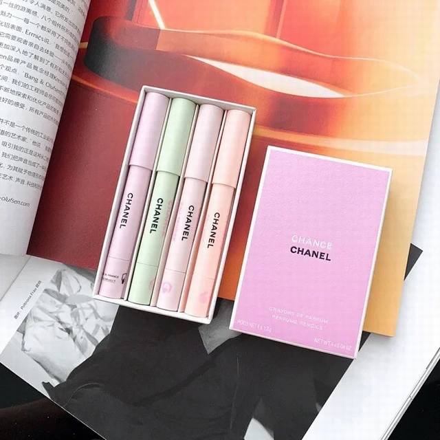 Official quality Chanel 4-piece smudge-style fragrance pen set, 1.2g each, conve