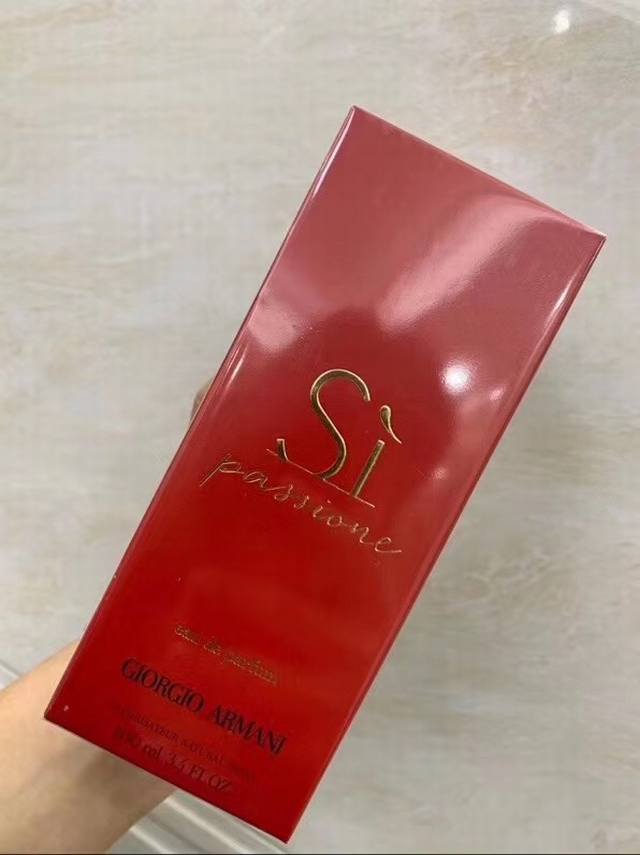Counter quality Armani Si Passione Red Love Limited Edition Perfume 18 Years New