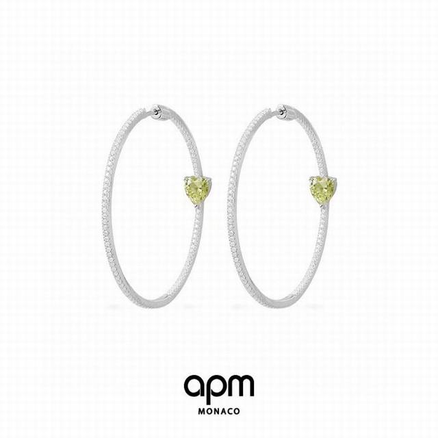 Apm Monaco's new heart-shaped gemstone hoop earrings! Embrace style inspiration