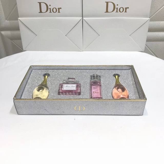 Three-piece set, four-piece set, counter quality DDD, for purchasing! Limited ed