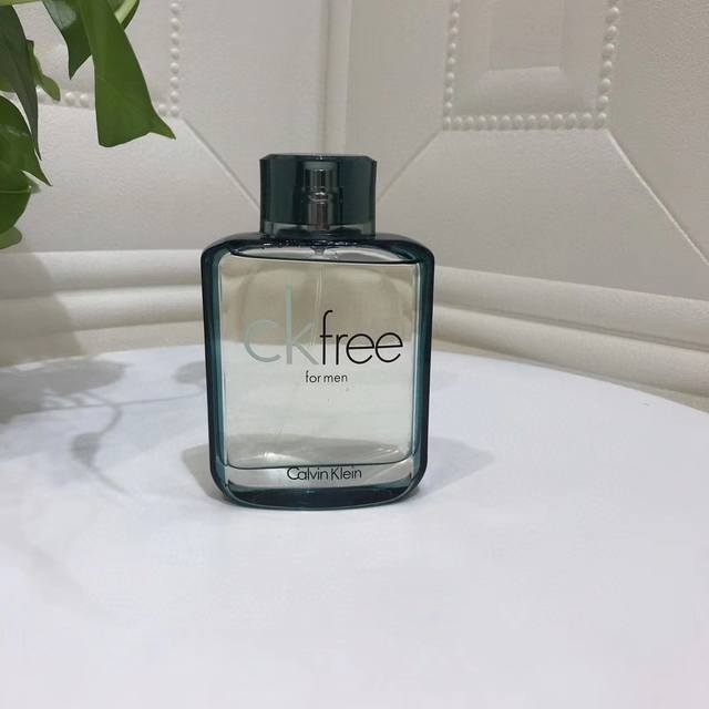 Counter quality Qwe Ck Free men's perfume Free is the perfect gift for your boy