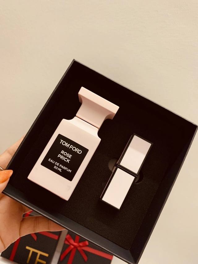 Original quality 250 counter quality TF perfume and lipstick set Li Jiaqi TF str