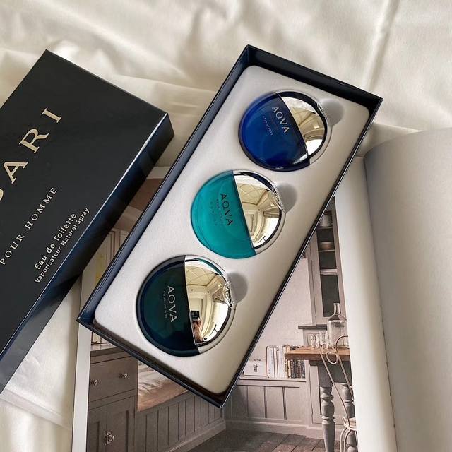 Counter quality Product: Eau de Toilette Set Specification: One box of three bo