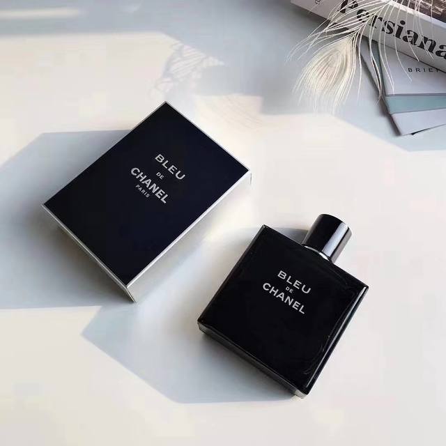Counter quality Brand name: Chanel Product name: Bleu De Blue Men's Eau de Toile