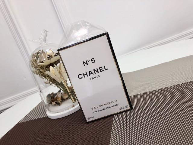 Official quality Chanel Classic No. 5 Eau de Parfum for Women Ed Ml, aldehyde fl