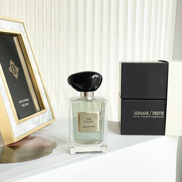 Counter quality Armani Th