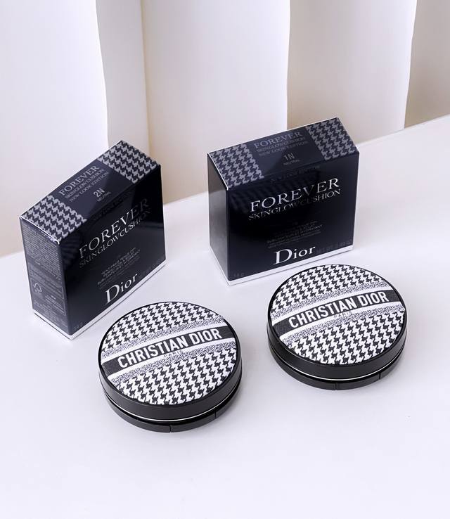 Counter quality Dior's new look houndstooth is a retro comeback They say black a