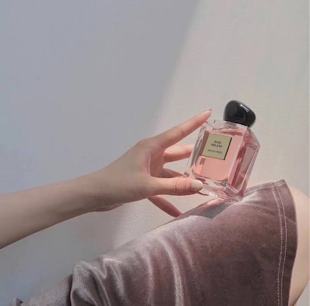 Counter quality Milan Rose Super nice rose spring and summer fragrance Pampered