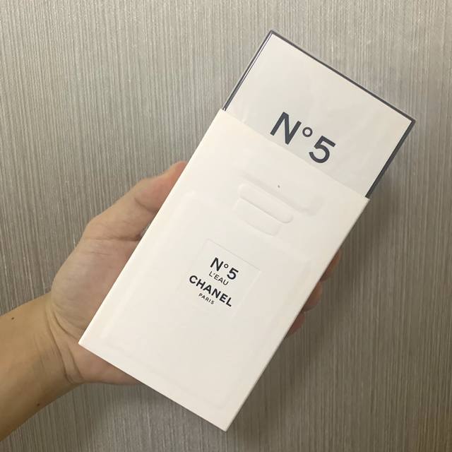 Counter quality Chanel No. 5 L'Eau New N5 L'Eau Women's Eau de Toilette Ml The