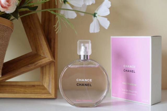 Counter Quality 50Ml Counter Quality Ml A floral and fruity fragrance encased in