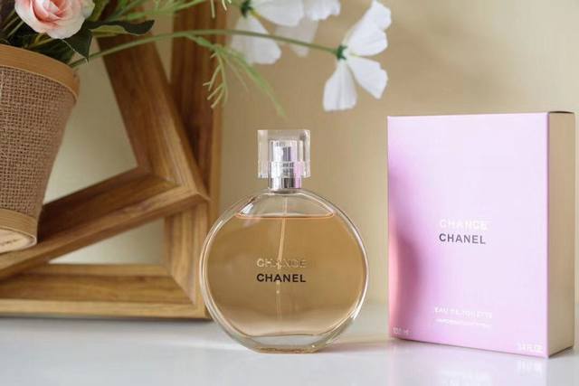 Counter quality 50Ml Counter quality Ml An unexpected, sparkling, romantic fragr