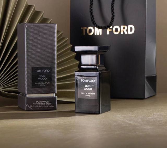 Official Quality Tom Ford Oud and Agarwood Eau de Parfum 50ml A classic, best-se