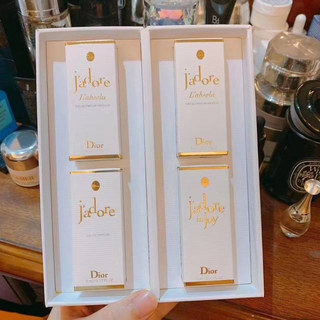 Counter quality Place an order and note the counter version of Dior J'adore per