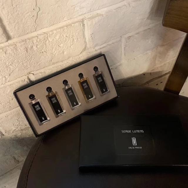 Counter-quality Lutens perfume set If you're going on vacation If you want easy