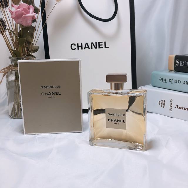 Counter quality Gabrielle Ml perfume for women, fragrance: mainly floral notes,