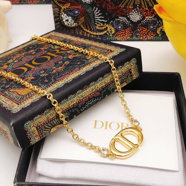 No.Dxl0174 Dio*Latest pig nose necklace consistent with Z batch brass material D