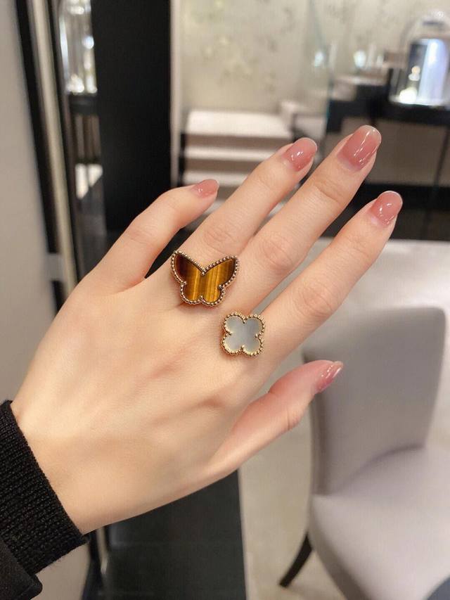 Van Cleef & Arpels' butterfly ring ~ I love the Lucky Alhambra ring. Their clas