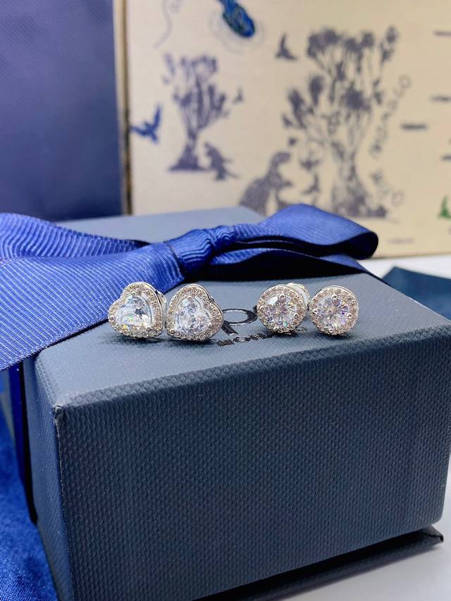 A batch M heart-shaped round zircon earrings female silver earrings fashion jewe