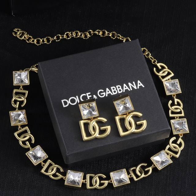 Dolce&Gabbana Dolce&Gabbana D&G necklace and earrings