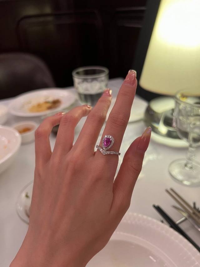 We offer the Josephine ring, customizable with 18K real gold and diamonds. We o