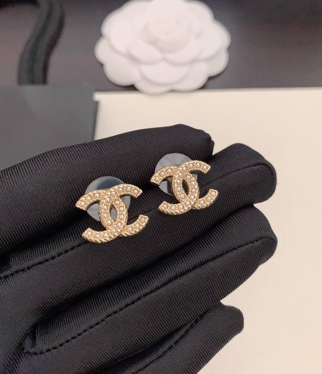 Ch*Nel latest pearl Cc earrings consistent with Z batch material DDD