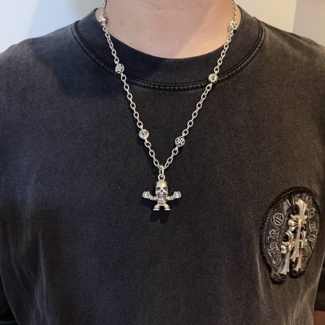 New counter quality Chrome Hearts multi-element necklace skull pendant with conc