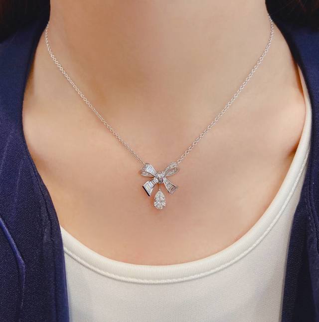 This adjustable-price Lafti square diamond butterfly necklace, a high-end jewelr