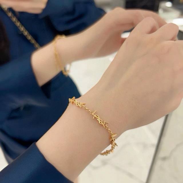Latest Ysl Saint Laurent high-quality gold bracelet, new, original, authentic, a