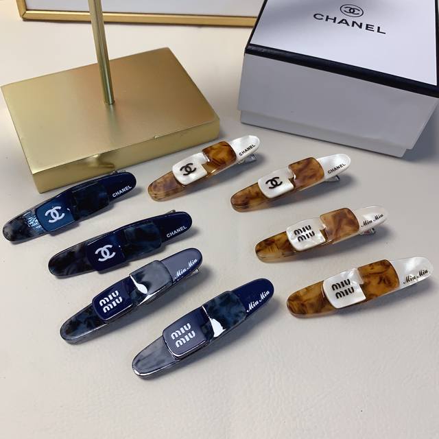 Chanel Miumiu acrylic logo clip edge clip daily exquisite small single item temp