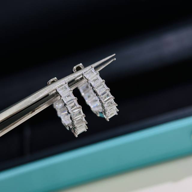 A4258 New Graff earrings, fully diamond-encrusted, high-end custom S925 sterling