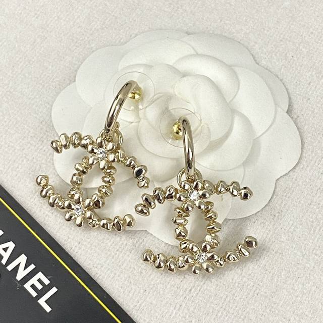 Code E2283 Chanel earrings hot-selling new style Zp, counter synchronization Ch